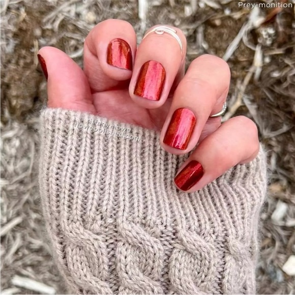 *Retired* Color Street: Prey-monition | Red Burnt Orange Duochrome Fall Shimmer - Picture 5 of 10